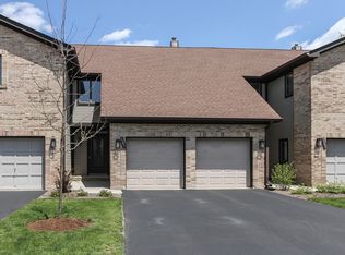 1787 Monterey Ct, Hoffman Estates, IL 60169