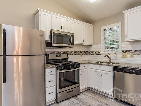 5th image of 109 Colemans Bluff Dr