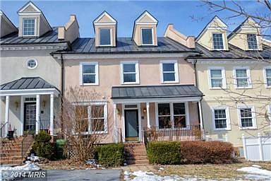 2nd image of 8 Orange Dr
