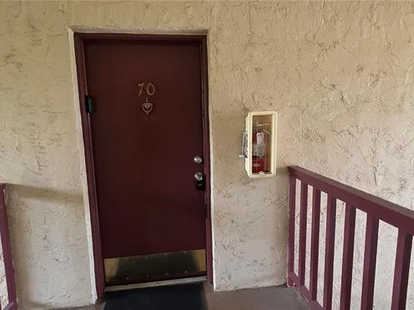 3814 N LAKE DRIVE #70, TAMPA, FL 33614