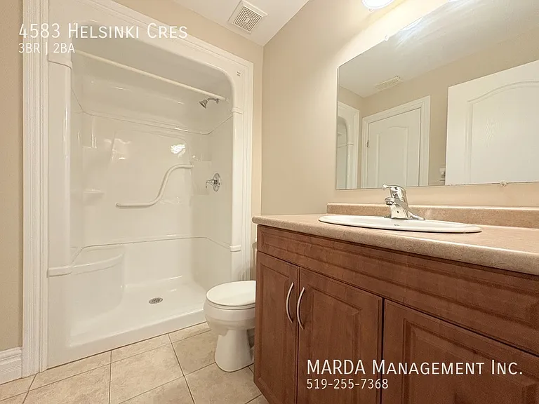 4583 Helsinki Cres — Photo 27