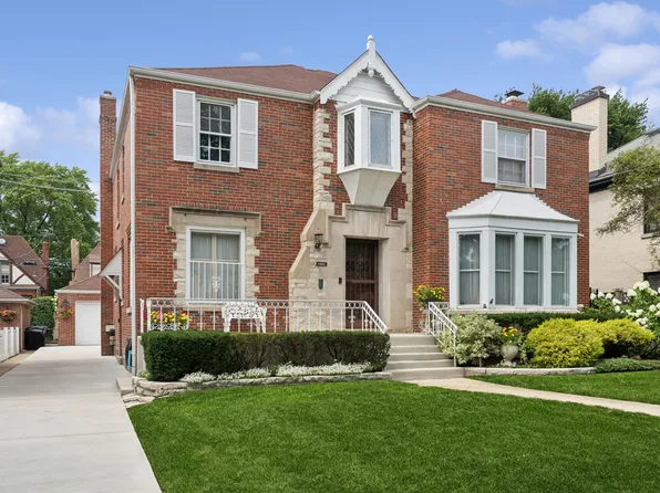 6026 N Forest Glen Ave, Chicago, IL 60646