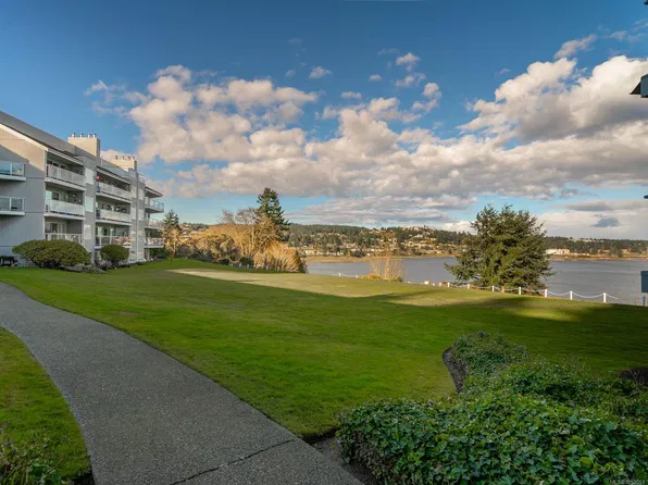 2562 Departure Bay Rd #508, Nanaimo, BC V9S 5P1