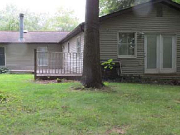 5th image of 2585 Emma Ln