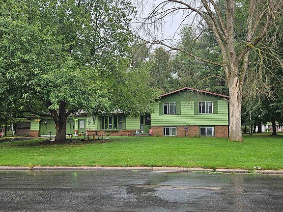 5th image of 104 Crestwood Ct