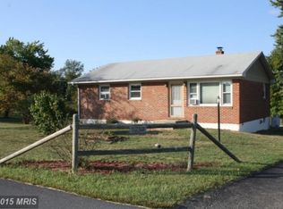 1232 Oak Grove School Rd, Hedgesville, WV 25427