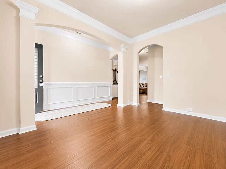 1856 Hanover West Dr — Photo 4
