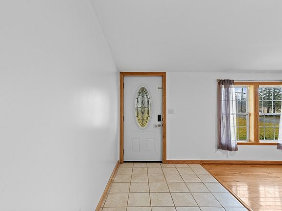 3rd image of 1180 Stone Church Road