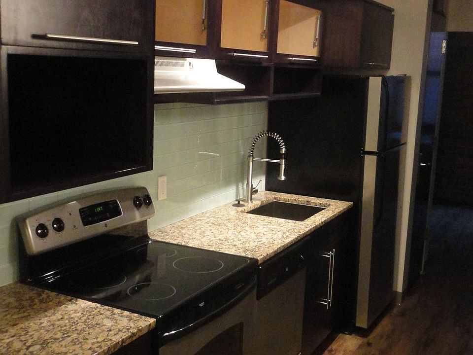1st image of 1226 P St Ste 308