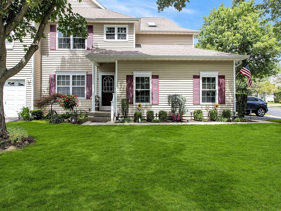 4 Halley UNIT 132, Nesconset, NY 11767 Zillow