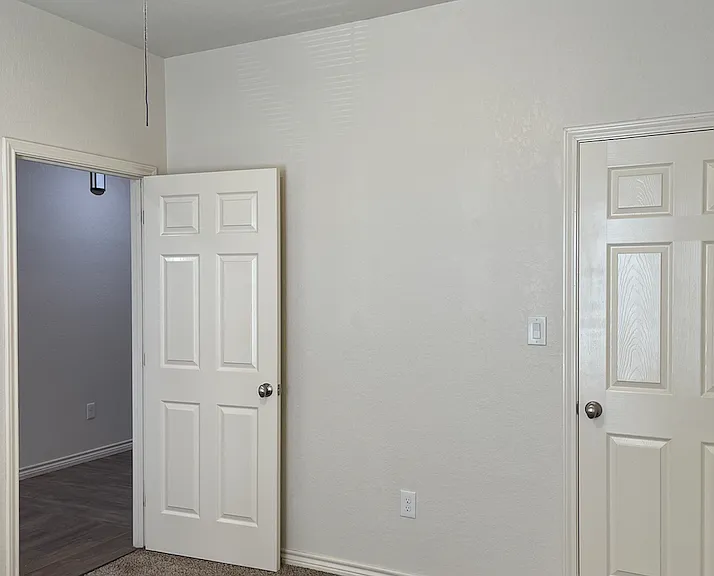 7015 Hallie Rdg — Photo 22