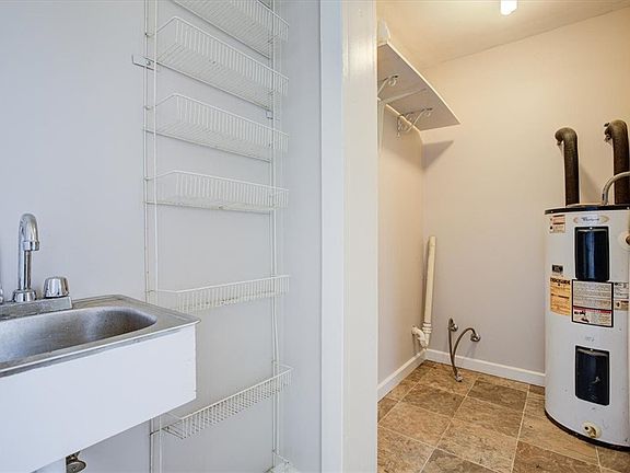 4th image of 114 Madison St #7880