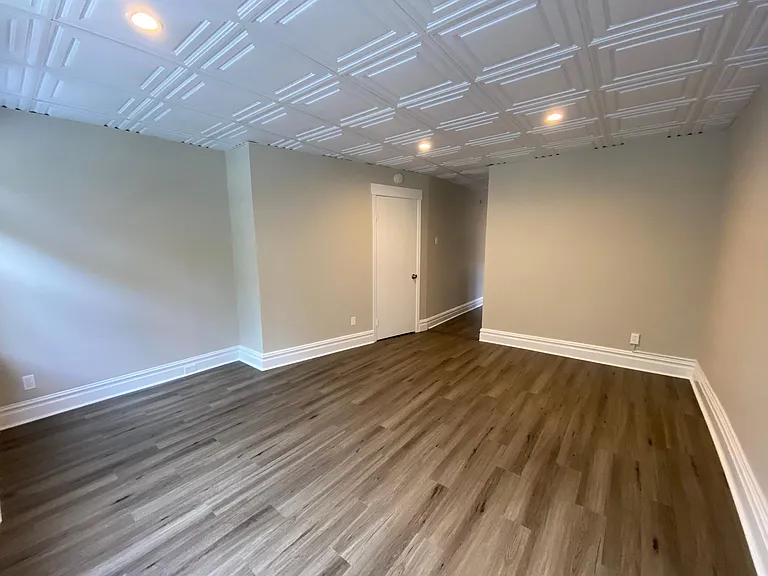 176 Glenwood Ave #2R — Photo 9