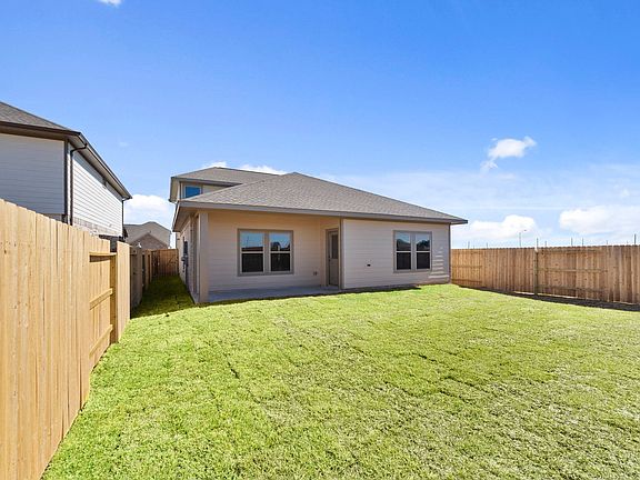4th image of 19059 Cetara Villa Dr