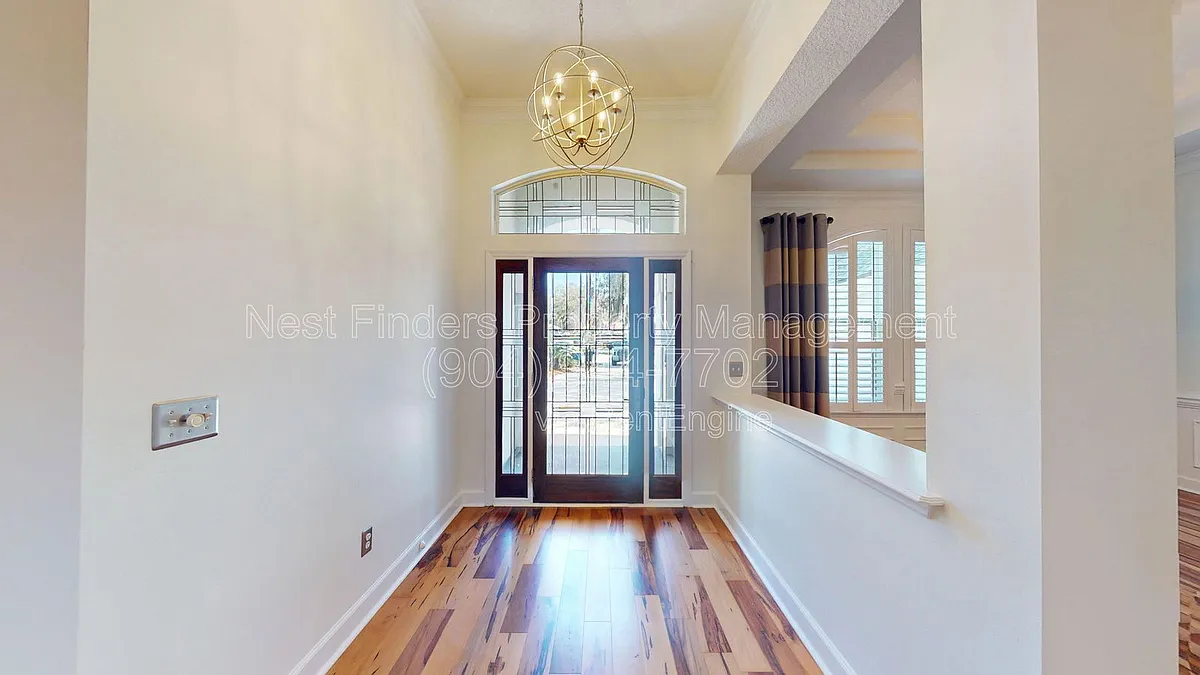 Building Photo - 13435 Nottingham Knoll Ct