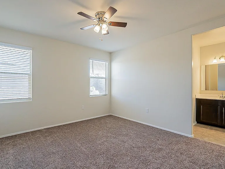30738 W Columbus Ave — Photo 19