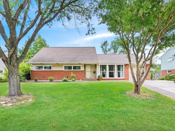 1115 Parkside Dr, Wilmington, DE 19803