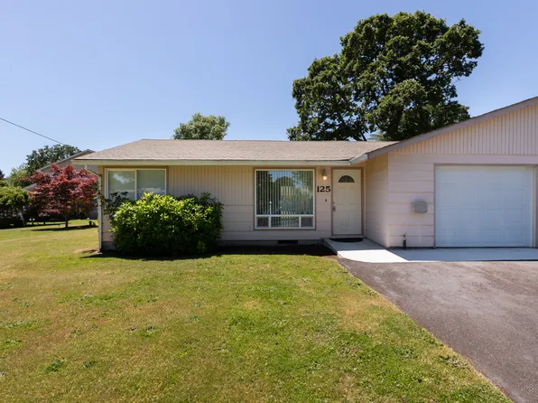 125 Mill St #1, Saint Helens, OR 97051