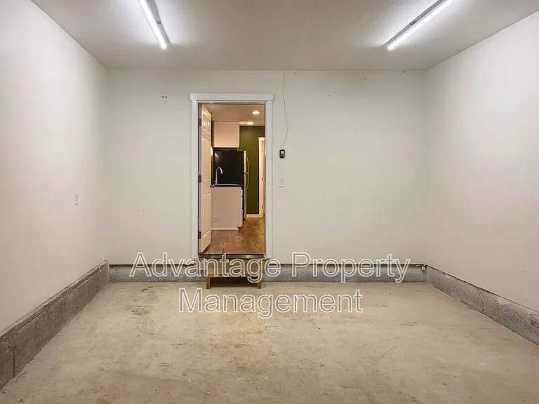 1711 S 9th St — Photo 4