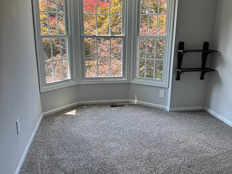 1045 Wingate Ct — Photo 14