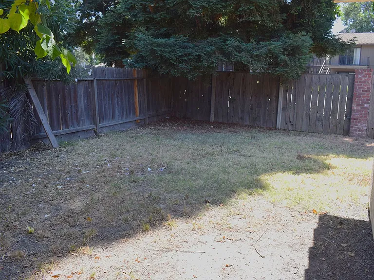 5606 Passero Way — Photo 17