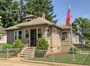 101 Keith St, West Roxbury, MA 02132