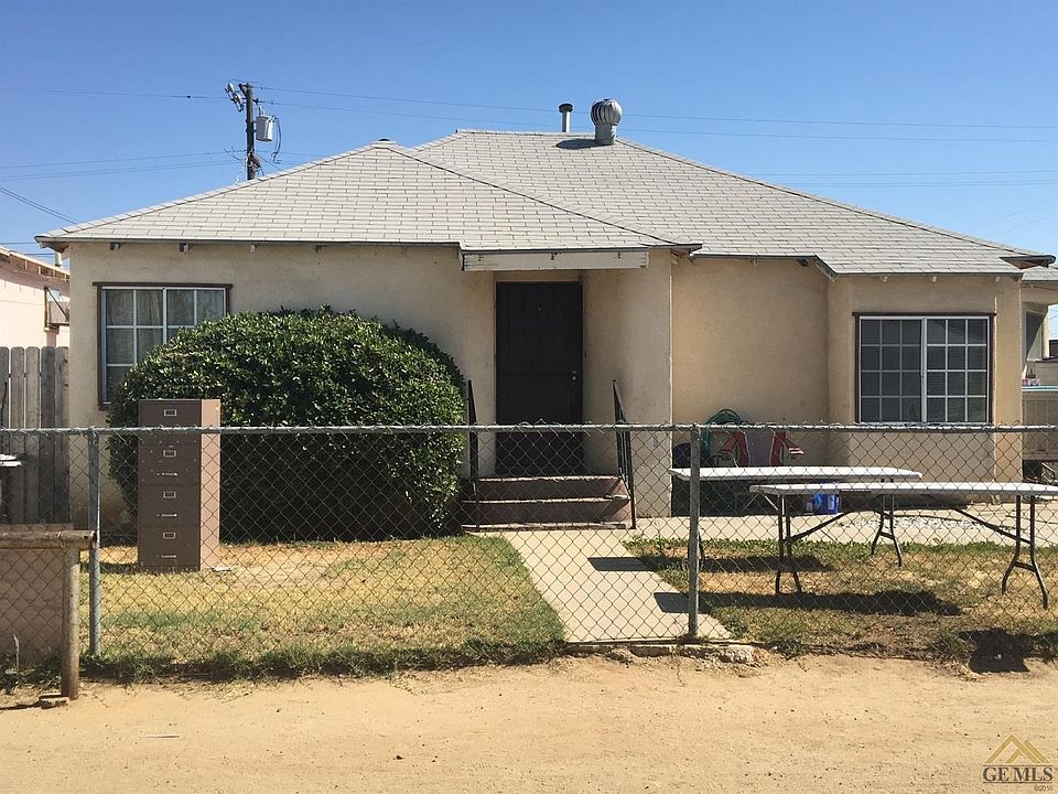 2nd image of 1021 El Tejon Ave