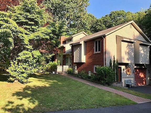2nd image of 74 Highwood Dr