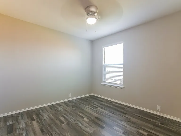 1006 Zachary Dr — Photo 14