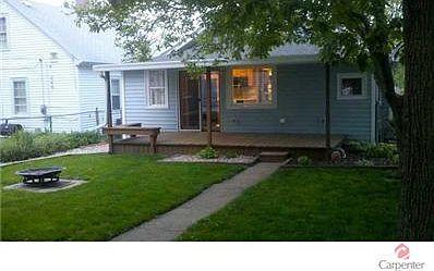 3rd image of 949 E Berwyn St