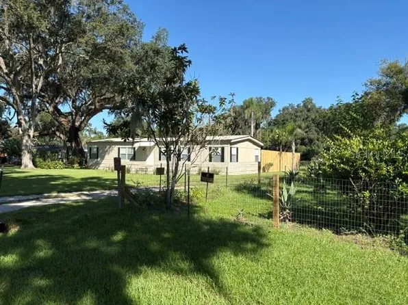 3923 Ward Rd, Lakeland, FL 33810