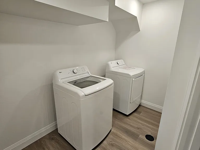 3 Kaufman Dr #UPPER — Photo 20