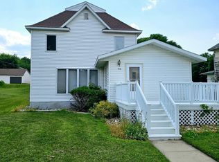 316 N 3rd St, Milan, MN 56262