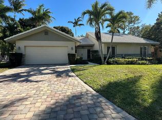 2350 NW 30th St, Boca Raton, FL 33431