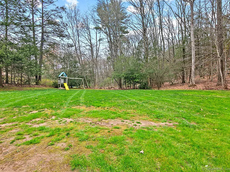 14 Ridgewood Rd — Photo 34