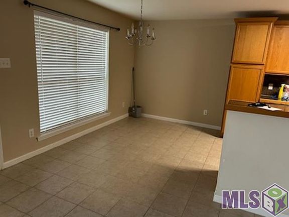 5th image of 26122 Willow Wood St
