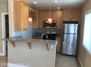 2166 Montgomery Ave APT F, Cardiff, CA 92007