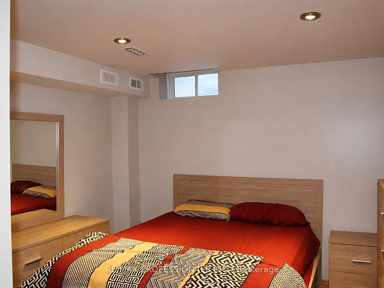 67 Whistler Ct #BASEMENT — Photo 6
