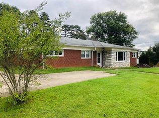 1308 Boxwood Pl NW, Lenoir, NC 28645