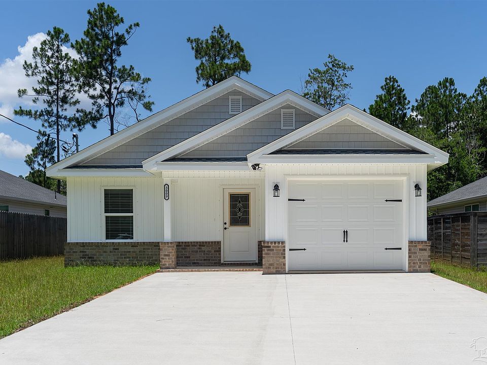 1st image of 3009 N 36th Ave