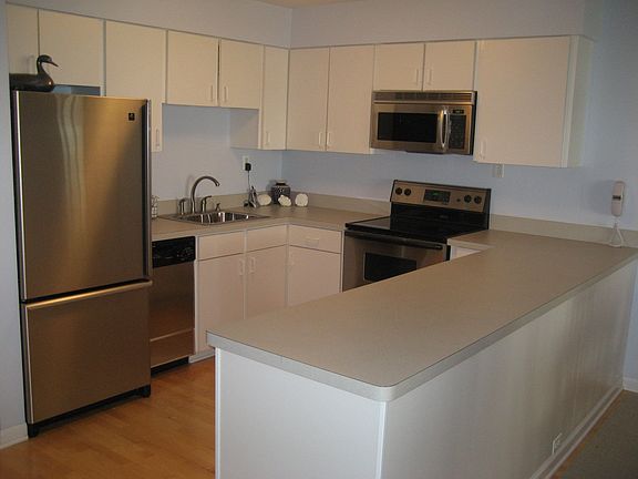Kitchen w/ SS Appliances