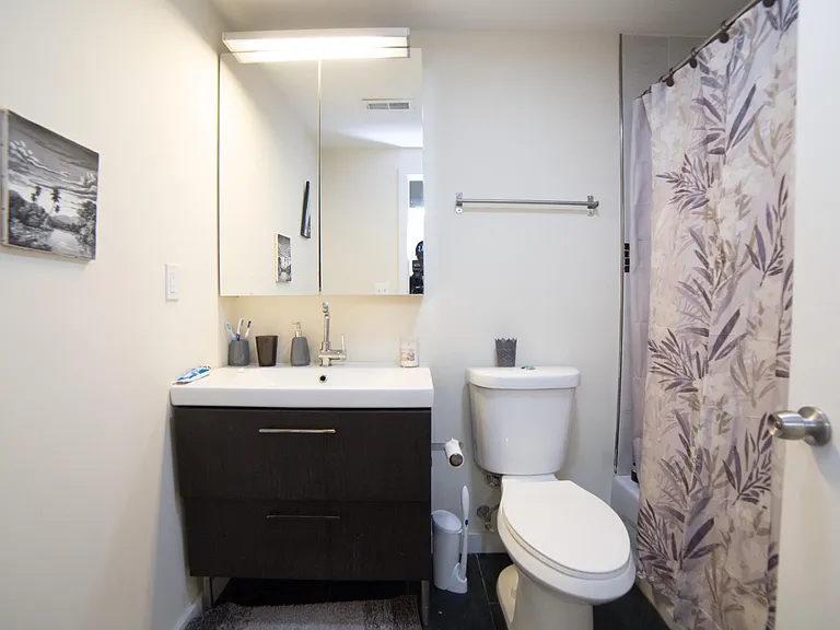 3006 W Girard Ave #2 — Photo 8
