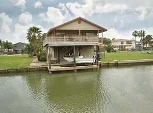 22116 Yoakum Dr, Galveston, TX 77554