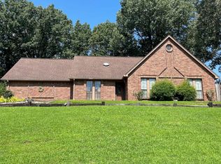 2185 Littlemore Dr, Cordova, TN 38016