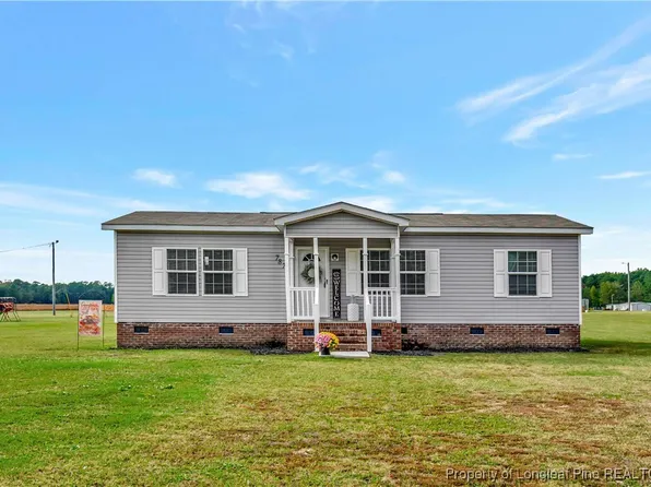 7879 N Chicken Rd, Lumberton, NC 28360