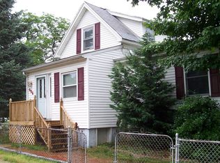 606 N 4th St, National Park, NJ 08063