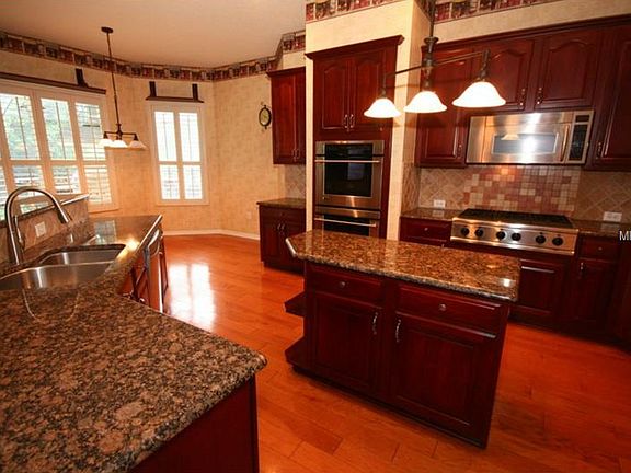 842763058_3