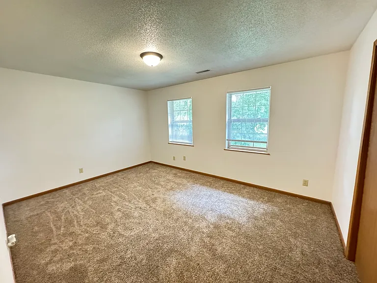 170 W Pioneer Rd #208 — Photo 15