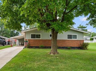 965 Hollytree Dr, Cincinnati, OH 45231