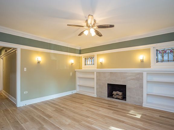 5th image of 7521 S Champlain Ave